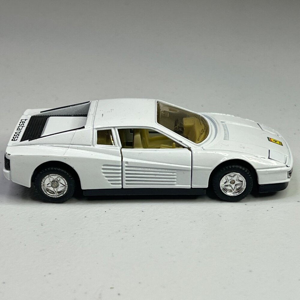 1980s MC Toys Ferrari Testarossa Diecast Model Car 1:36 Scale - Picture 7 of 11